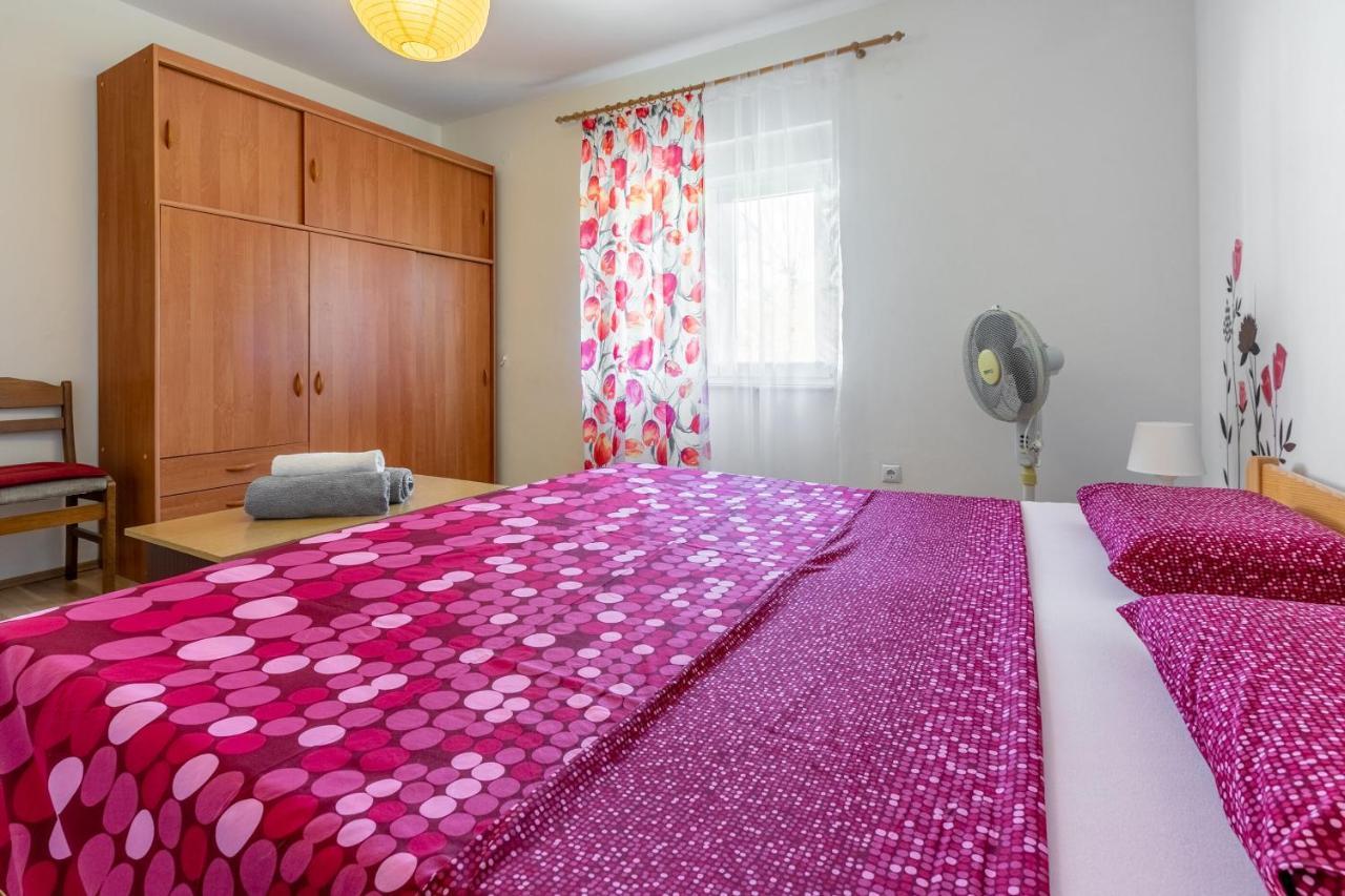 Apartments Ratko Jadranovo Exterior photo